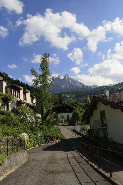 Bed and Breakfast Minavill La Casa Sulle Dolomiti à Fiera Di Primiero Extérieur photo